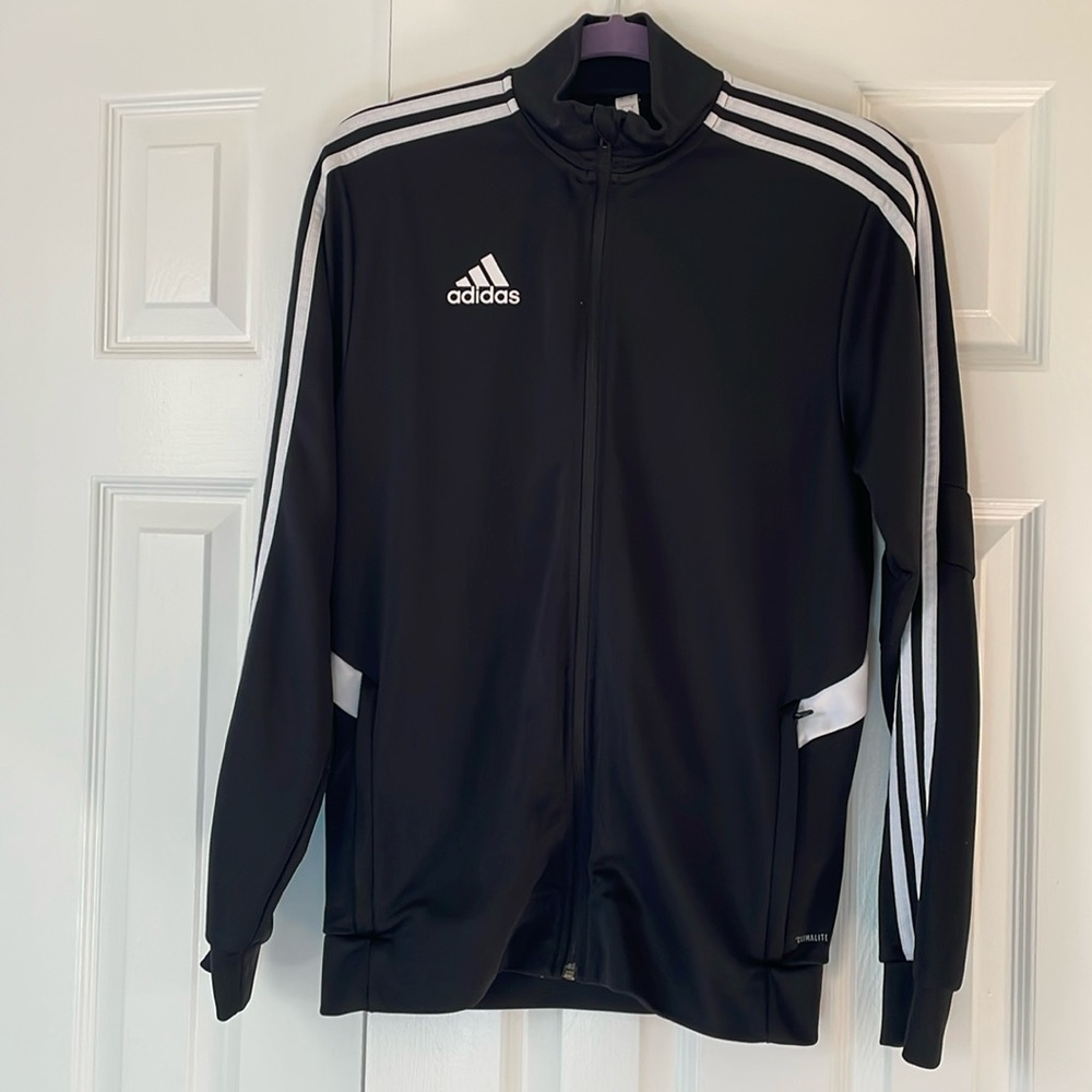 ESSENTIALS 3-STRIPES